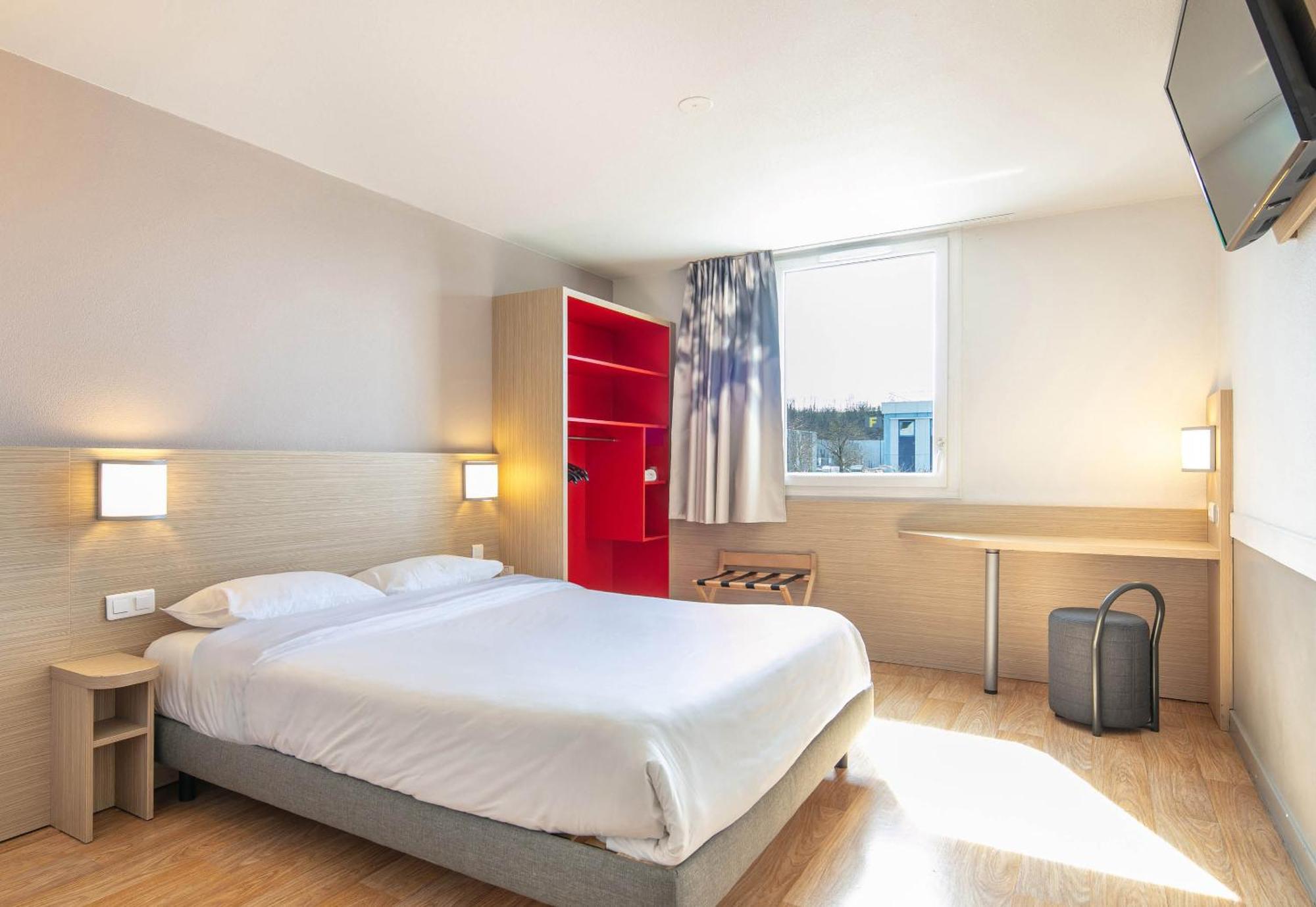 B&B Hotel Lyon Aeroport Saint-Quentin-Fallavier Exterior photo
